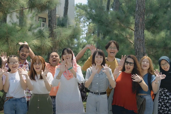 National Central University
                            Scholarships